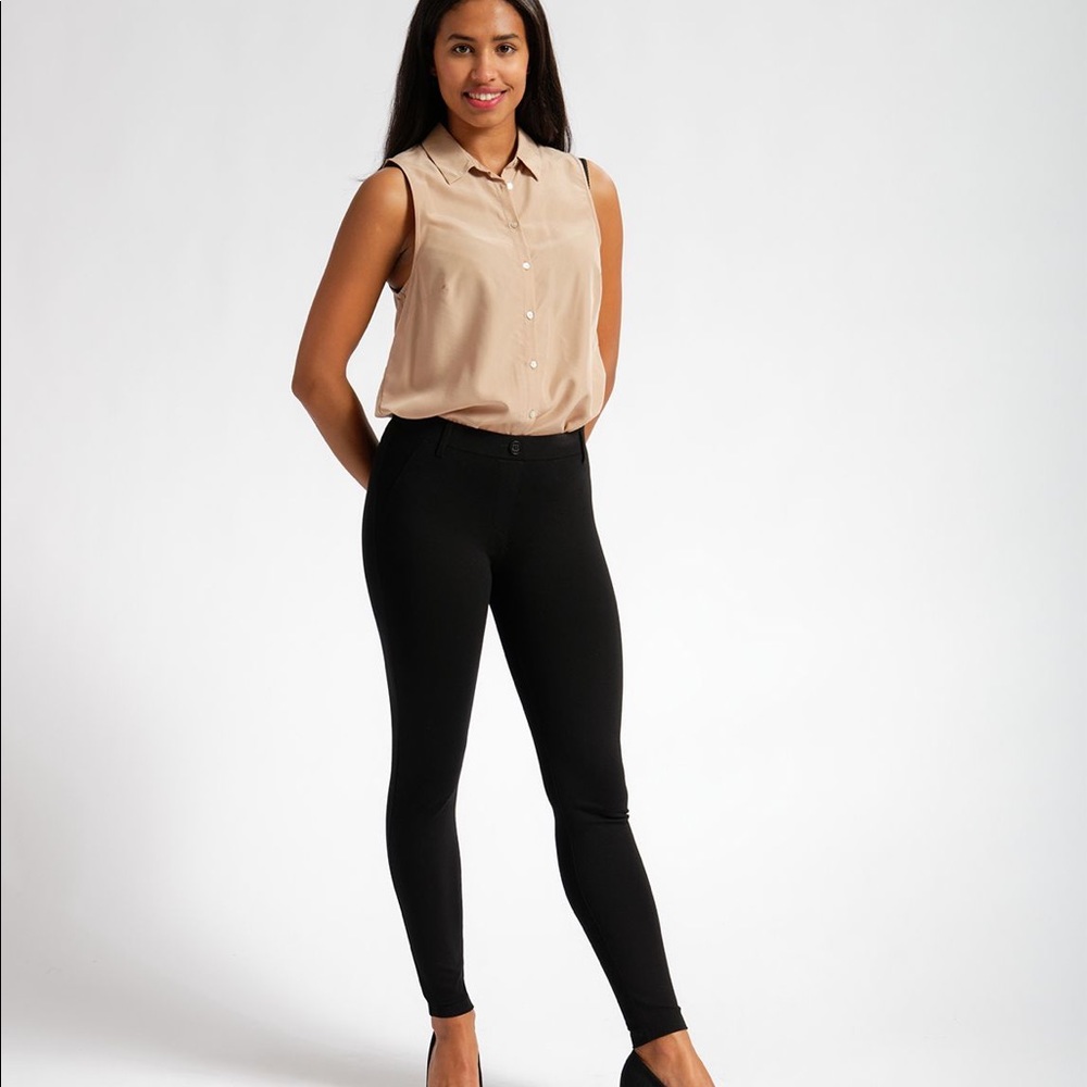 Betabrand dress pant yoga pants. Wrinkle resistant. Mid-rise. Small size. Black
